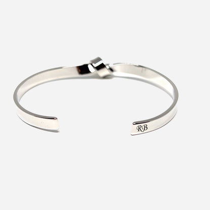 Bangle Nodo Rigido – Eleganza e Significato